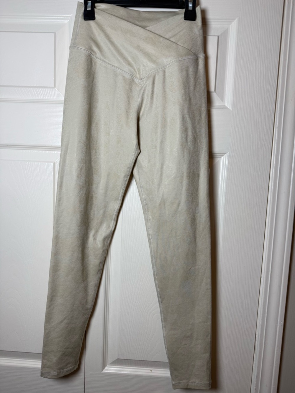 Offline by Aerie‎ Crossover Leggings